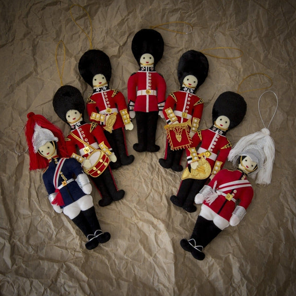 Bandsman & French Horn Christmas Decoration ABF The Soldiers' Charity Shop  (9869647826)